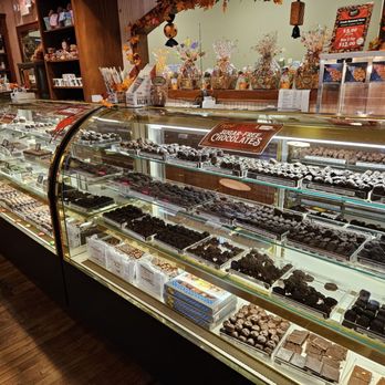 Palmer's Olde Tyme Candy Shoppe - Chocolates - Candy Stores Near Me - Sioux City, Iowa
