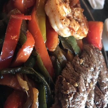 El Camino - Combo fajitas - Cocktail Bars Near Me - Delray Beach, Florida El Camino - Combo fajitas - Cocktail Bars Near Me - Delray Beach, Florida