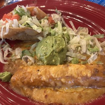 Los Tios - Ya o & enchilada plate - Tex-Mex Near Me - Fredericksburg, Texas