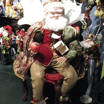 Kris Kringl - Creepy life-sized elf. - Holiday Decorations Near Me - Leavenworth, Washington Kris Kringl - Creepy life-sized elf. - Holiday Decorations Near Me - Leavenworth, Washington