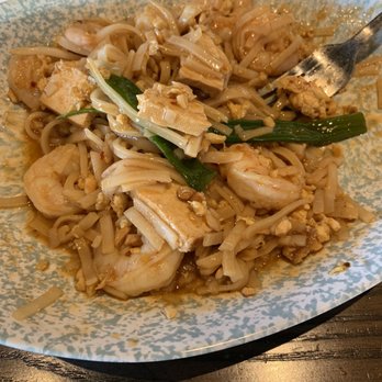 Pei Wei Asian Kitchen - Pad Thai - Asian Fusion Near Me - Cypress, Texas Pei Wei Asian Kitchen - Pad Thai - Asian Fusion Near Me - Cypress, Texas