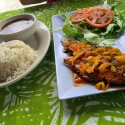 Brisas de Playa Santa - Pescado salsa criolla