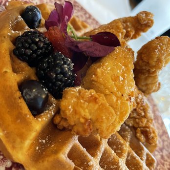 Little Hen - Chicken and waffles - Breakfast & Brunch Near Me - Miami, Florida Little Hen - Chicken and waffles - Breakfast & Brunch Near Me - Miami, Florida