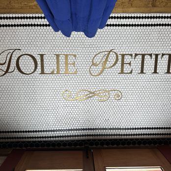 Jolie Petite - Front door - French Near Me - Brownsville, Texas