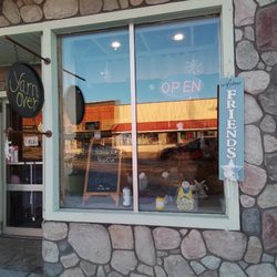 Yarn Over At The Gallery - Welcome to Yarn Over at the Gallery!