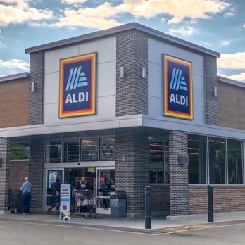 ALDI - the front of a aldi store - Grocery Near Me - Grove City, Pennsylvania ALDI - the front of a aldi store - Grocery Near Me - Grove City, Pennsylvania