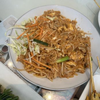 Thai Paradise - chicken pad thai - Thai Near Me - Monterey Park, California Thai Paradise - chicken pad thai - Thai Near Me - Monterey Park, California