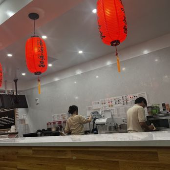 Meet Fresh - Inside - Bubble Tea Near Me - Honolulu, Hawaii Meet Fresh - Inside - Bubble Tea Near Me - Honolulu, Hawaii