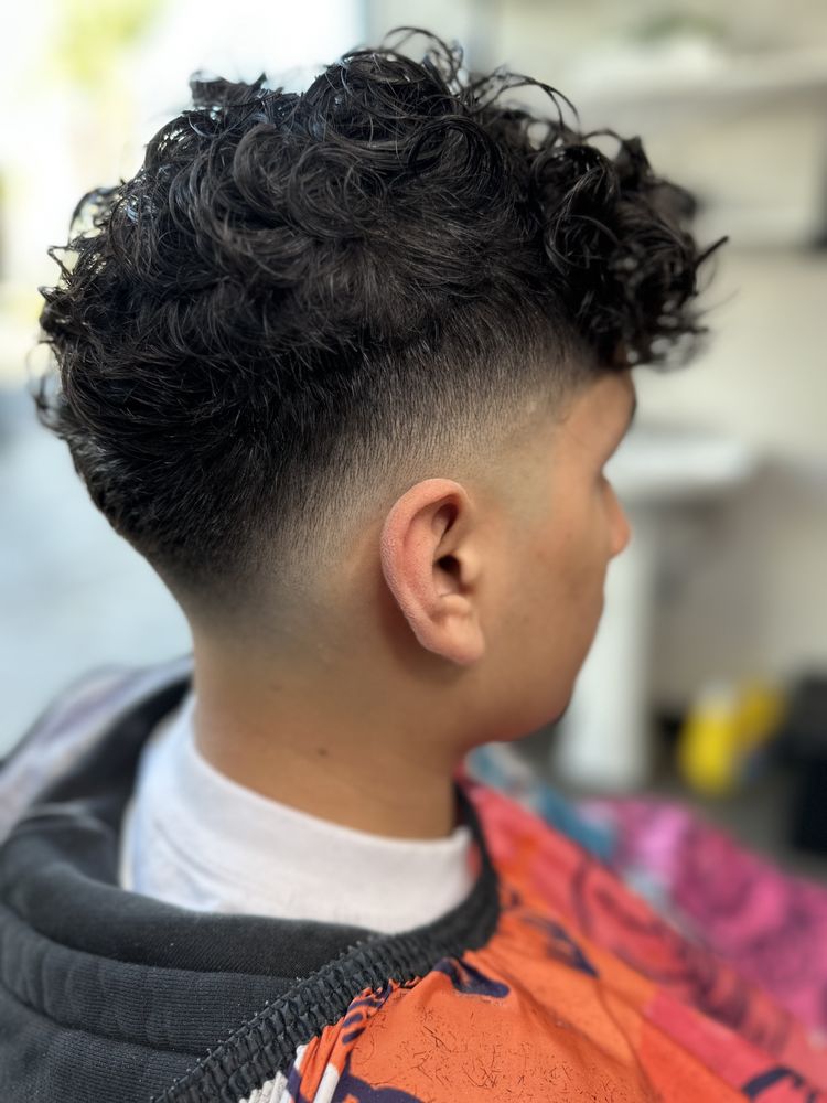 SHAVE & BLADE Updated July 2024 153 Photos & 22 Reviews