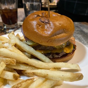 Ogden Beer Company - Ogden River Burger - Brewpubs Near Me - Ogden, Utah Ogden Beer Company - Ogden River Burger - Brewpubs Near Me - Ogden, Utah