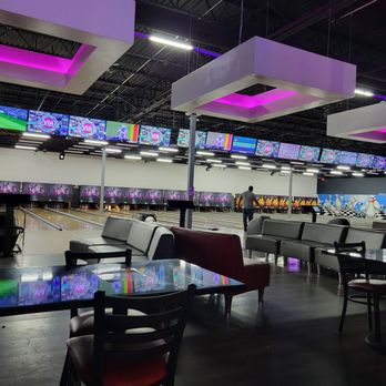 Via Entertainment - Bowling Near Me - Leesburg, Florida Via Entertainment - Bowling Near Me - Leesburg, Florida