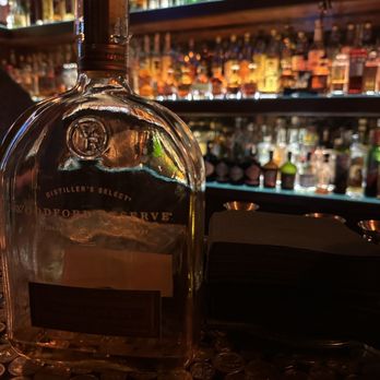 10 1/4 Pasadena - Whiskey you can only get here - Cocktail Bars Near Me - Pasadena, California 10 1/4 Pasadena - Whiskey you can only get here - Cocktail Bars Near Me - Pasadena, California