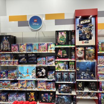 Lego - interior - Toy Stores Near Me - Greensboro, North Carolina Lego - interior - Toy Stores Near Me - Greensboro, North Carolina