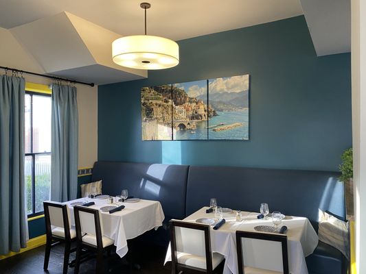 Amalfi Coast Italian + Wine Bar by null