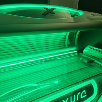 Highlands Hot Spot - Top tanning bed, light contols for face, fan controls that go high! - Skin Care Near Me - Sebring, Florida Highlands Hot Spot - Top tanning bed, light contols for face, fan controls that go high! - Skin Care Near Me - Sebring, Florida