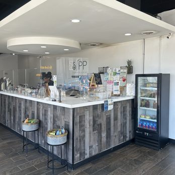 SIPP - Inside - Juice Bars & Smoothies Near Me - Farmington, Michigan SIPP - Inside - Juice Bars & Smoothies Near Me - Farmington, Michigan