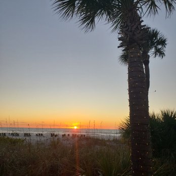 Rowe Bar - Sunset from the Rowe Bar patio. - Cocktail Bars Near Me - Saint Pete Beach, Florida Rowe Bar - Sunset from the Rowe Bar patio. - Cocktail Bars Near Me - Saint Pete Beach, Florida