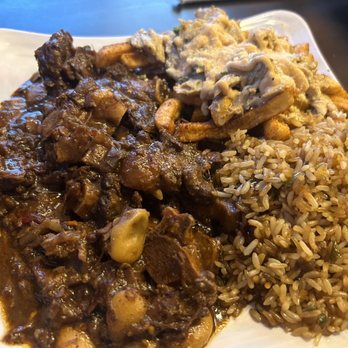 Suga & Spice - Oxtails with Fried Rice Jerk Crab Fries - Southern Near Me - Hyattsville, Maryland Suga & Spice - Oxtails with Fried Rice Jerk Crab Fries - Southern Near Me - Hyattsville, Maryland