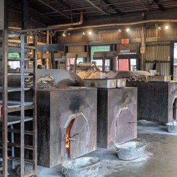Terry Black's Barbecue - Barbeque Near Me - Lockhart, Texas