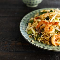 Lucy Chang - Pad Thai Shrimp