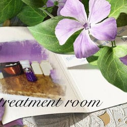 Family Dermatology Reading - The skin care treatment room is so relaxing !