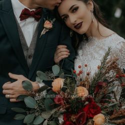 Tanarah Luxe Floral
