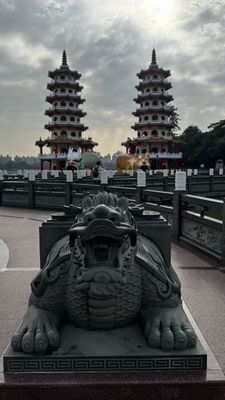 Dragon and Tiger Pagodas by null