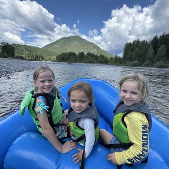 Wild River Adventures - Mid-float - Rafting/Kayaking Near Me - West Glacier, Montana Wild River Adventures - Mid-float - Rafting/Kayaking Near Me - West Glacier, Montana