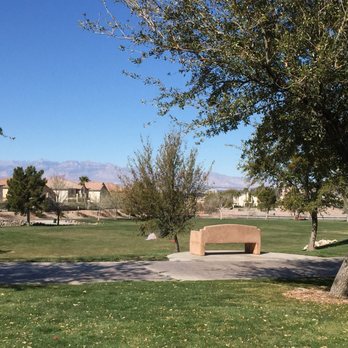 Sonata Park - Lots of grass - Parks Near Me - Henderson, Nevada Sonata Park - Lots of grass - Parks Near Me - Henderson, Nevada