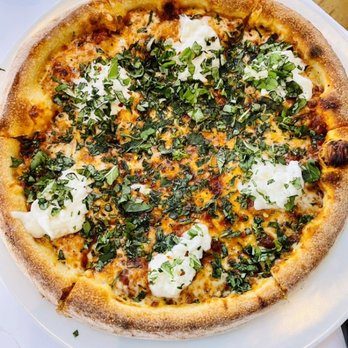 Mi Piace - Margherita pizza. - Italian Near Me - Pasadena, California Mi Piace - Margherita pizza. - Italian Near Me - Pasadena, California