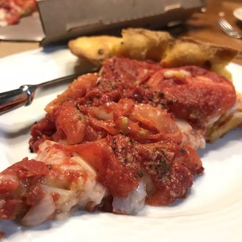 Gino's East - Wheaton - Vegan deep dish - Pizza Near Me - Wheaton, Illinois