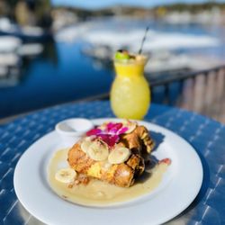Sunsets Island Bar and Grill - Peanut Butter and Banana French Toast