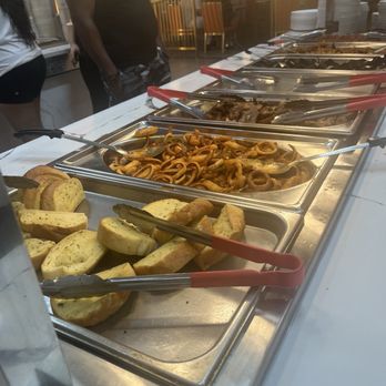 Golden Apple Buffet - Buffets Near Me - Saint Charles, Missouri