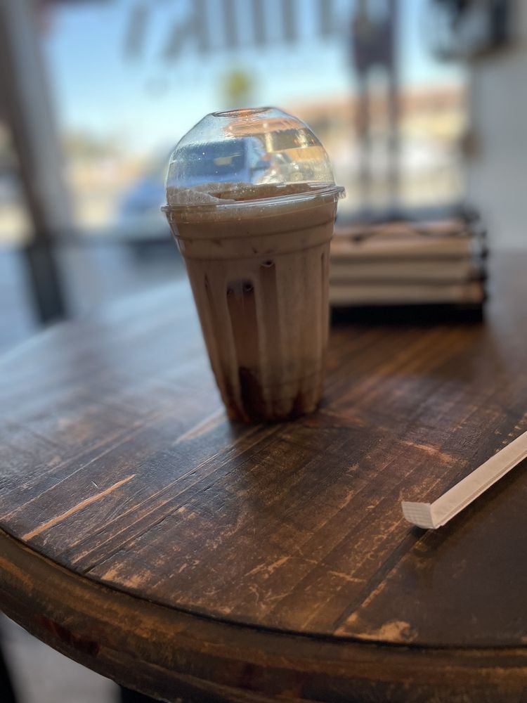 MILKY COFFEE BAR Updated October 2024 12 Photos & 10 Reviews 5892