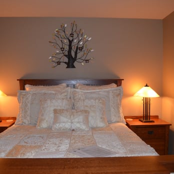 Cashmere Mountain Bed & Breakfast - Bedroom - Bed & Breakfast Near Me - Leavenworth, Washington