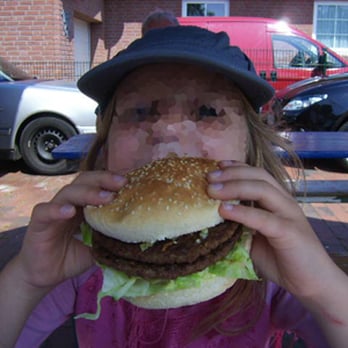 Gruber Grill Hexe - Die WELTBESTE Tochter beim Einspeicheln...... - Fast Food Near Me Gruber Grill Hexe - Die WELTBESTE Tochter beim Einspeicheln...... - Fast Food Near Me