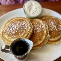 Waverly Kitchen & Bar - Buttermilk pancakes