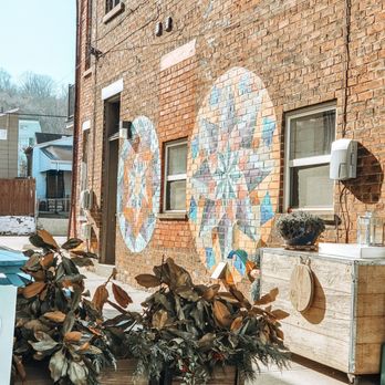 Unataza Coffee - Coffee & Tea Near Me - Dayton, Kentucky
