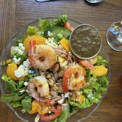 Lighthouse Inn & Restaurant - Grilled Shrimp on Salad