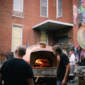 MozzaPi - Pizza Near Me - Louisville, Kentucky