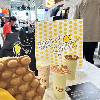 Happy Lemon - Oreo cream puff, matcha mango smoothie - Bubble Tea Near Me - Santa Rosa, California