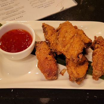 Chaa Roen Pohn - Chicken Wings ($11.00) - decent - Laotian Near Me - San Francisco, California Chaa Roen Pohn - Chicken Wings ($11.00) - decent - Laotian Near Me - San Francisco, California