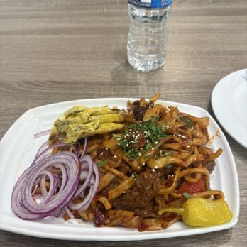 Caravan Halal Restaurant - Boso Lagman - Halal Near Me - Pittsburgh, Pennsylvania