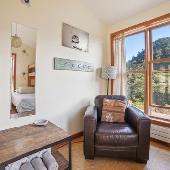 Limantour Lodge - Limantour Lodge Family Room - Hotels Near Me - Point Reyes Station, California Limantour Lodge - Limantour Lodge Family Room - Hotels Near Me - Point Reyes Station, California