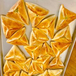 Almadina International Foods & Halal Market - Sabanikh (spinach pie)