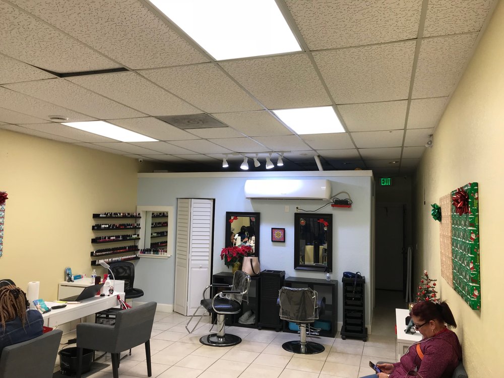 ACQUA NAILS BEAUTY SALON Updated June 2024 42 Photos 3011 E 4th