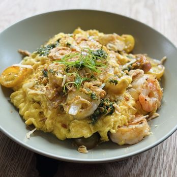 Mémoire Cà Phê - Shrimp Omelet - Vietnamese Near Me - Portland, Oregon