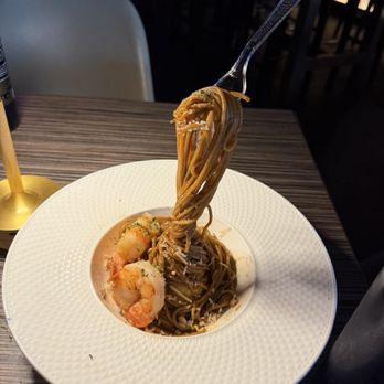 Nova Kitchen & Bar - Floating Garlic Noodz - Asian Fusion Near Me - Garden Grove, California