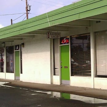 Q's Corner Barbershop - Look for Barber Shop sign. - Barbers Near Me - Salem, Oregon Q's Corner Barbershop - Look for Barber Shop sign. - Barbers Near Me - Salem, Oregon