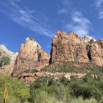 Utah E-Bike Adventures - Another view that you won't see from a shuttle - Bike Rentals Near Me - Springdale, Utah